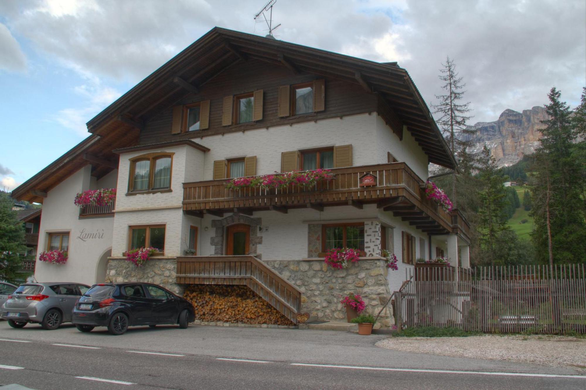 Lamiri Bed & Breakfast Badia  Exterior foto